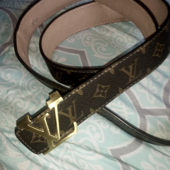 Louis Vuitton Other - Authentic Louis Vuitton belt